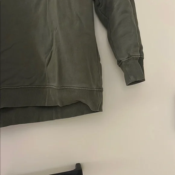 Anine Bing Green and White Casual Crew Neck Sweatshirt - Picture 6 of 8